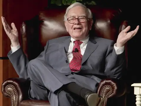 Warren Buffett Has a Very Profitable Investment Strategy For You