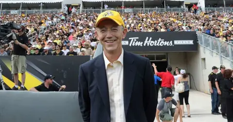 From Unemployed to Owning a $34 Billion Company: Here’s How the Co-Founder of Red Hat Did It