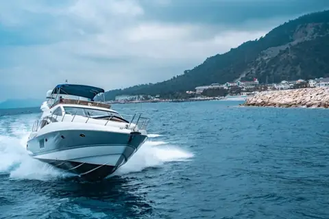 All You Need To Know About Booking The Perfect Yacht Charter