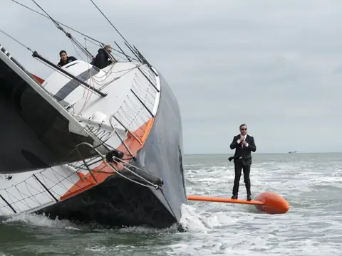 Alex Thomson: The Sailing Champion