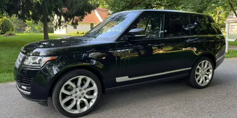This V8-Powered Range Rover Sold for $13,000, But There’s a Catch
