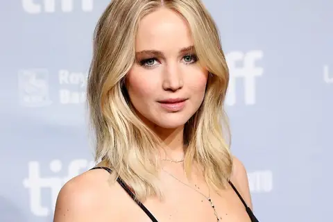 You Wouldn’t Believe What These Hollywood Big Stars Like Jennifer Lawrence Drive!