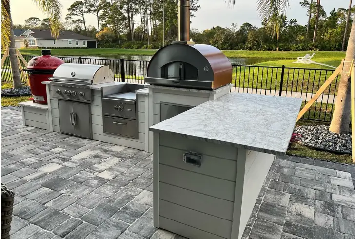 From cozy to contemporary, covered outdoor kitchen ideas cater to various tastes.