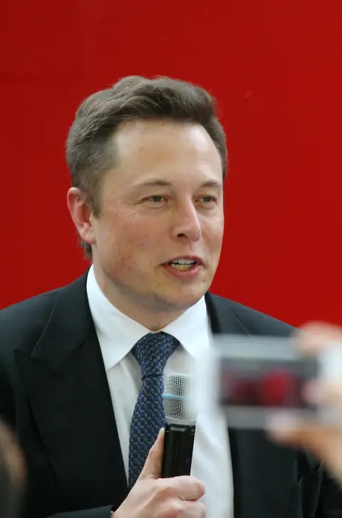 Elon Musk’s Starlink Project: Did He Just Become the Astronomy’s Enemy?