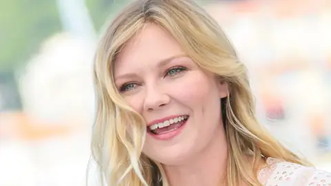 Take a Look at Kirsten Dunst’s Toluca Lake Property that She Just Listed for $4.7 Million