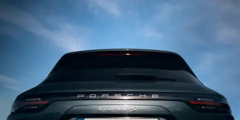 Ever Seen a Porsche with a Flaw? Well, Here is One and it’s Pretty Embarrassing!