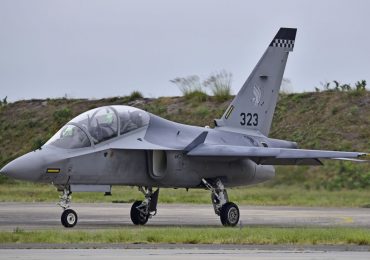 Leonardo M-346