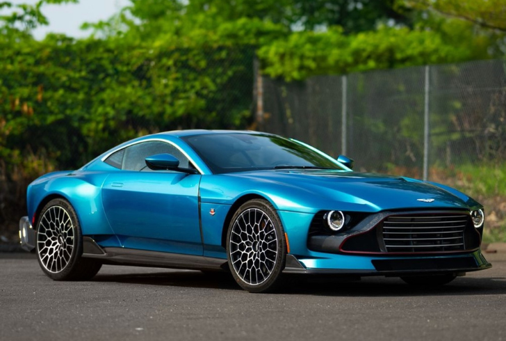 Aston Martin EV Launch Postponed as Losses Decline