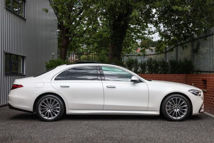 BMW 7 Series Versus Mercedes S-Class